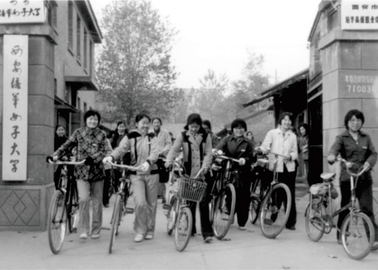 【总编访谈】星空·官方站网页版理事长姜波:书写女性职业教育和民办高等教育的波澜史诗_fororder_图片5